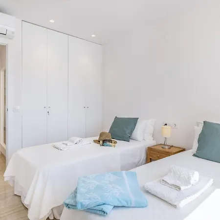 Golden Paradise Mar アパート *